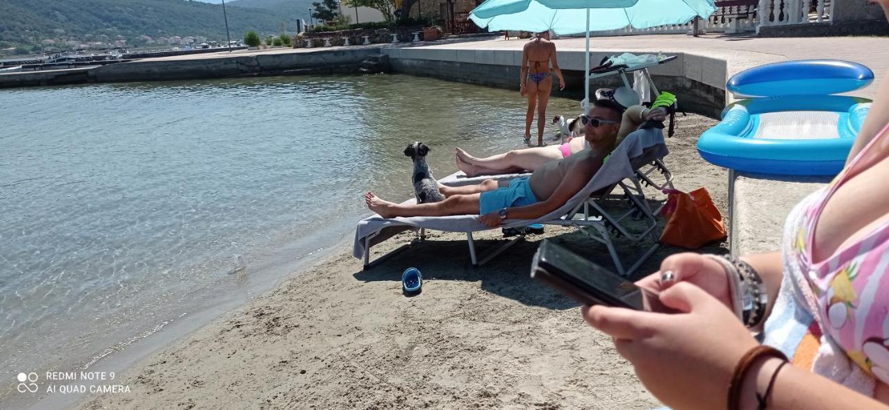 Apartman Mira I Denis Supetarska Draga Esterno foto