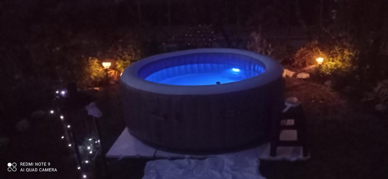 Apartman Mira I Denis Supetarska Draga Esterno foto