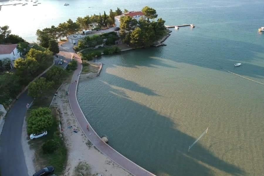 Apartman Mira I Denis Supetarska Draga Esterno foto